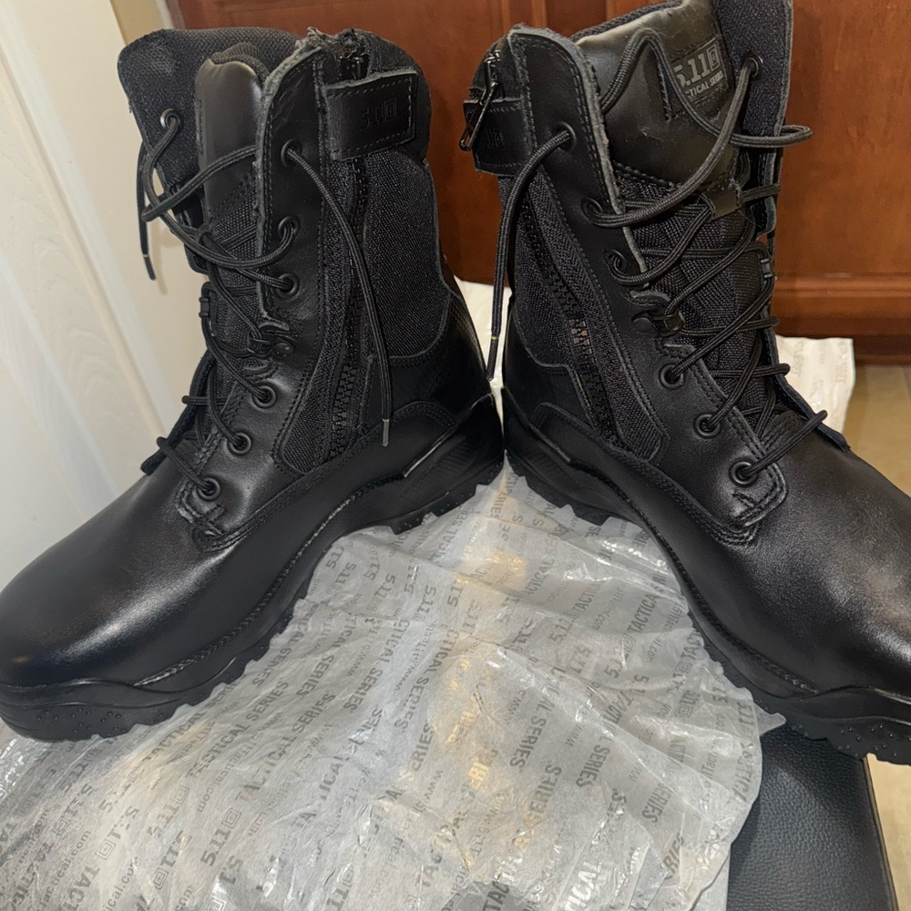 5.11 Tactical Black Combat Boots Rugged Design - Picture 6 of 8